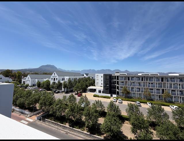290M² OFFICE TO LET IN PAARDEVLEI